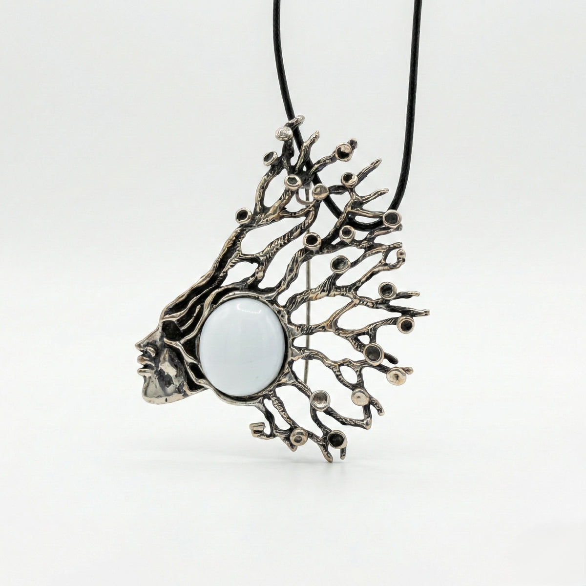 Sterling Silver pendant/broch The Face