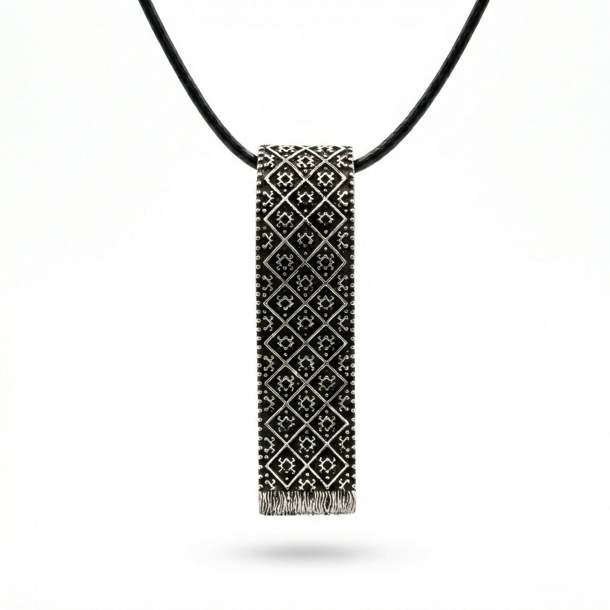 Sterling Silver pendant The Carpet