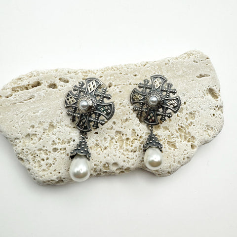 Earrings The Faith