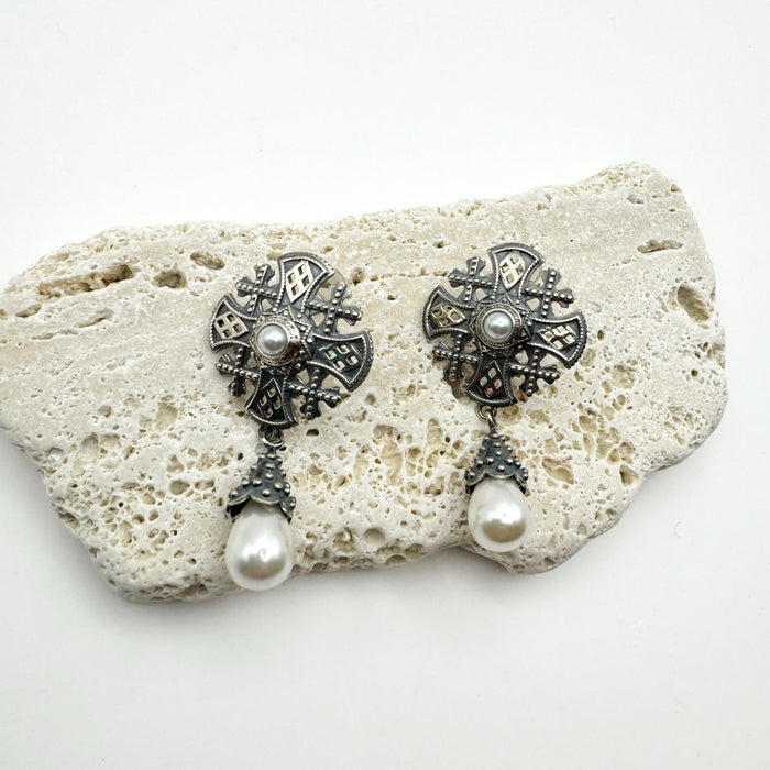 Earrings The Faith